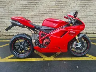 2010-ducati-1198-s
