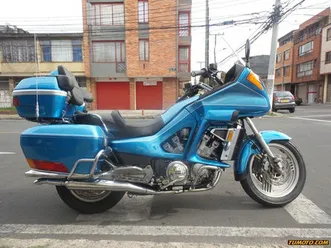 yamaha-venture-1300