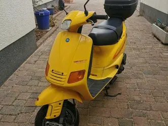 piaggio-zip-fastrider-fast-rider-sp1-sp2-gelb