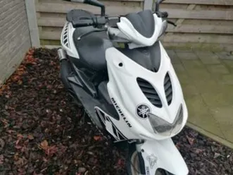 aerox-100cc-belgische-papieren