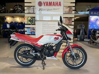 yamaha rd 80 lc 2700 km etat exceptionnel ! musée 1987 80 cm3 | moto sportive | 2 700 km | blanc | 83520 roquebrune sur argens