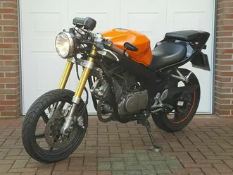 hyosung-gt-125-cafe-racer-umbau