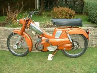 mobylette-motobecane-moped-av89-vintage-classic-autocycle-cyclemotor-49cc-1982