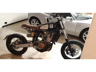 husqvarna-610-motard-cafe-racer