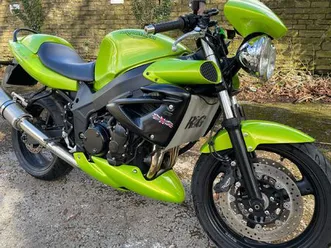 triumph-speed-four-600-599cc