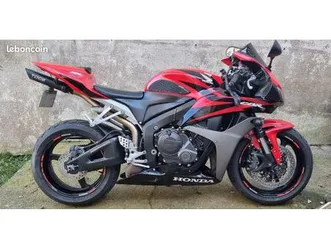 honda-cbr600rr-pc40