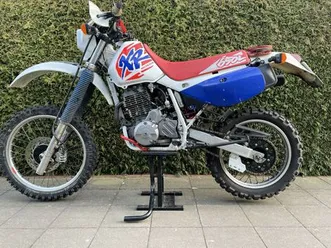 honda-xr650l-enduro-supermoto