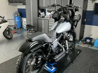 2016-dyna-street-bob-custom-build-low-km