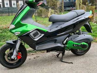 gilera-runner-fxr-180-dd-sp-or-3800-km-top