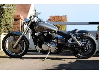 custom-bobber-honda-vt-750-dc-black-widow