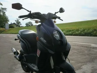 peugeot-blaster-rs12-50ccm-roller-sehr-handlich