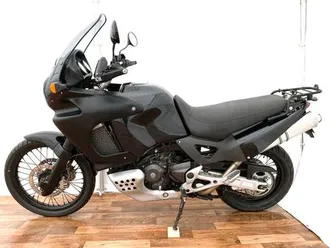 honda-africa-twin-african-queens-xrv1000-twindero