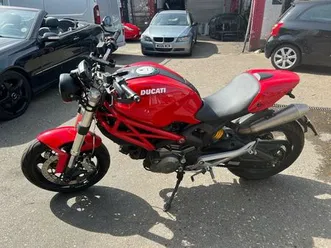 ducati-monster-2008-696-cc