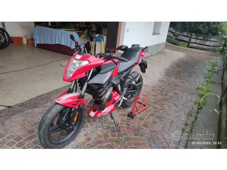 malaguti-drakon-50-cc-allestimento-ducati-corse