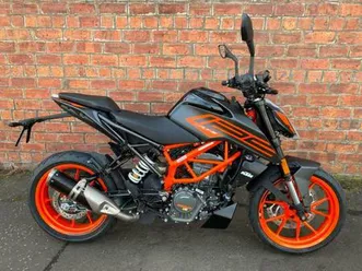 new-ktm-duke-125-ready-to-race-for-only-gbp13-93-a-week