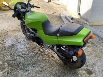 kawasaki-gpz-400-cc