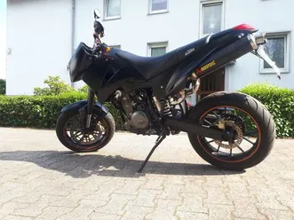 ktm-duke-2-lc4-640-akrapovic