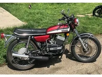 motorcycle-yamaha-rd-350-350cc-rd350-two-stroke-twin-1973-1974-1975