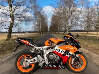 honda-cbr-1000-rr-fireblade-sc-57-limited-repsol-edition-590