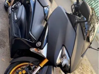 t-max-530-sport-edition-akrapovic-sword-grey-mat