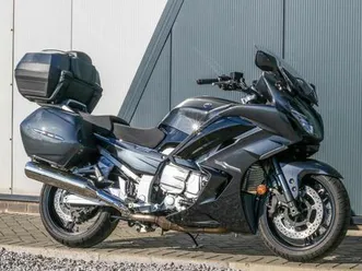 2017-yamaha-fjr-1300-ae