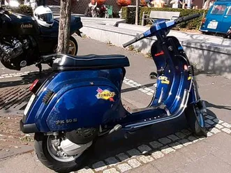 vespa-pk-50-s-airride-custom-metalflake-130er-tuning
