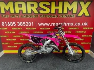 tm-mx-125-carb-2023-pink-special-edition-fuchsia-1-of-200-made-nil-deposit