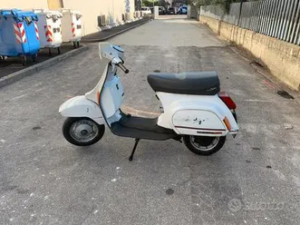 vespa-pk-50-rush-3-marce-piaggio-bianca