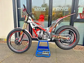 new-2023-trs-one-rr-300cc-electric-start-trials-bike-top-spec-instock-now