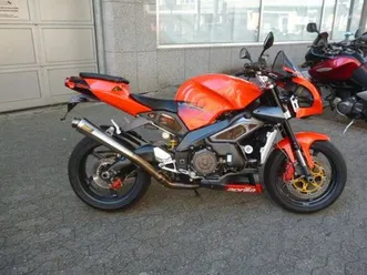 aprilia-rsv-1000-tuono