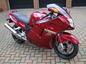 honda-cbr-1100-xx-super-blackbird-1998-only-6590-miles