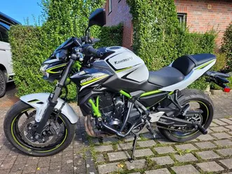 kawasaki-z-650-inkl-sturzbugel-und-abs