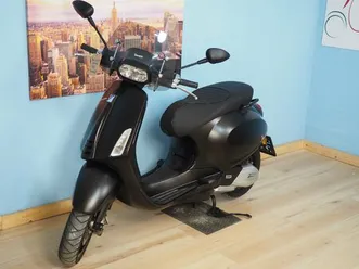 gebrauchte-vespa-sprint-125-iget-notte