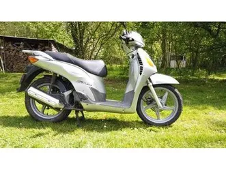 scooter-honda-sh-125