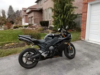 2008-yamaha-r1-raven