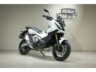 moto neuve: honda x-adv
