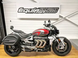 triumph-2500-rocket-iii-3-r-3r-1ere-main-a-partir-de-325e-mois