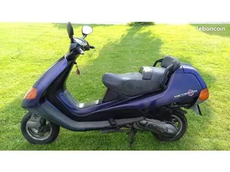 scooter-piaggio-hexagon