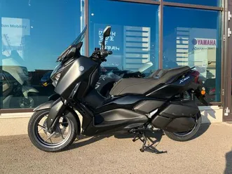moto-neuve-yamaha-xmax-300-tech-max