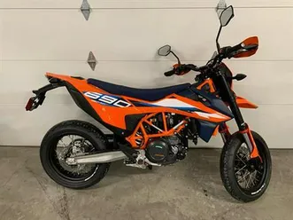 2023-ktm-690-smc-r