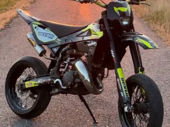 husqvarna-wr-125-supermoto-no-ktm-gasgas-tm-honda-kawasaki-suzuki