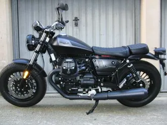 moto-guzzi-v9-bobber-2022-850-cm3-moto-custom-50-km-noir-75018-paris-18