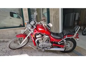 mota-impecavel-sempre-em-garagem