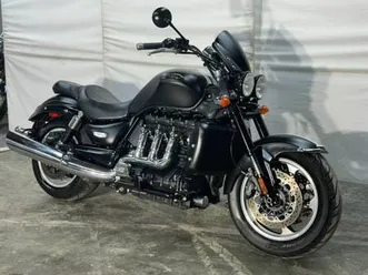 2015-triumph-rocket-iii