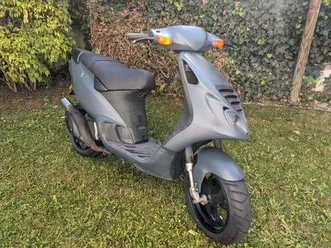 50cc Mc2 Nrg Mc2 Piaggio Scooter Nrg Extreme Nrg Mc3 Scheda