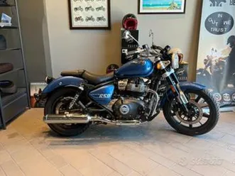 royal enfield super meteor 650 astral