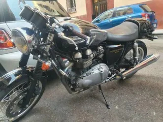 triumph-thruxton