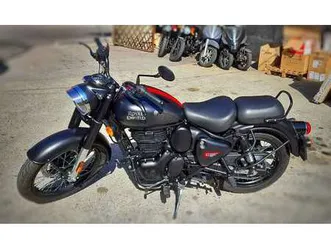 royal-enfield-classic-nero