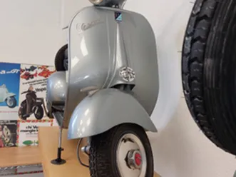 vespa-150-vb1t-del-1957-gs-dei-poveri