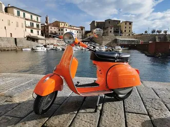 vendo-piaggio-vespa-180-rally-d'epoca-a-piombino-codice-9306838-moto-it